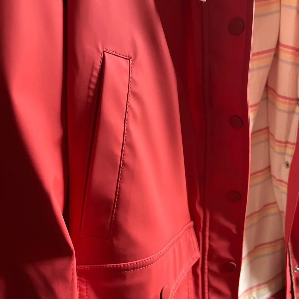 Marine Layer Red Hooded Lines Rain Jacket- Size XS - Picture 8 of 8